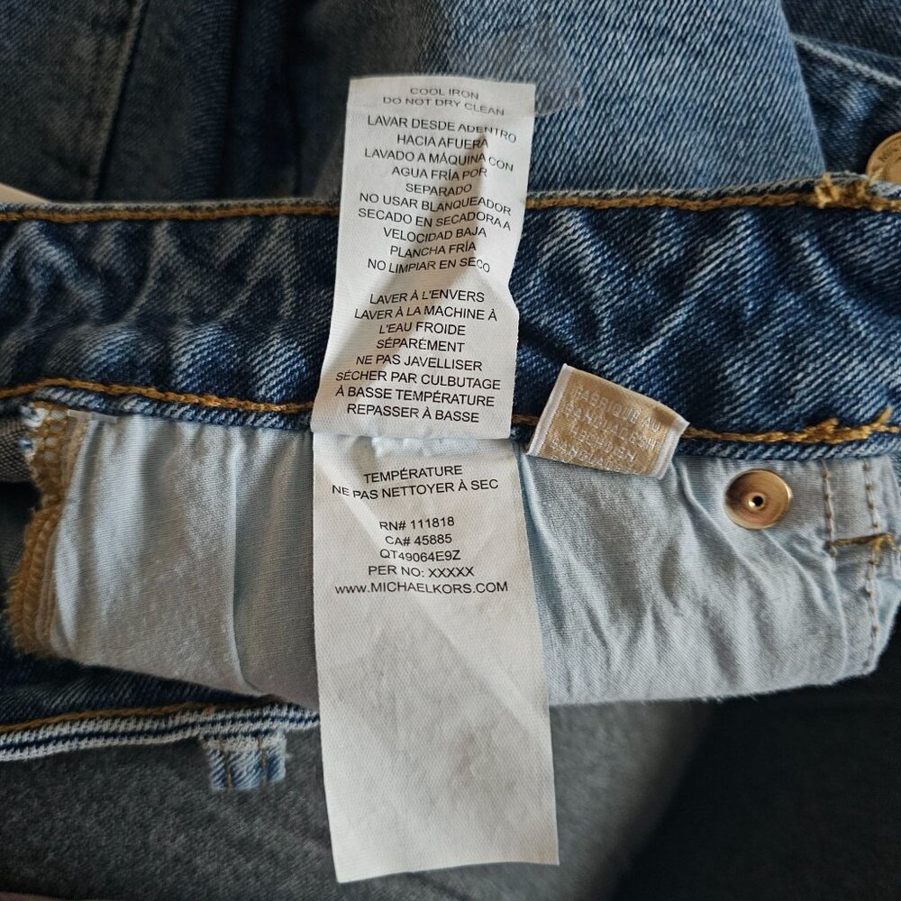 MICHAEL Michael‎ Kors Women's SELMA Stone Wash Crop Flare Jeans Size 10 NWT - Picture 12 of 15